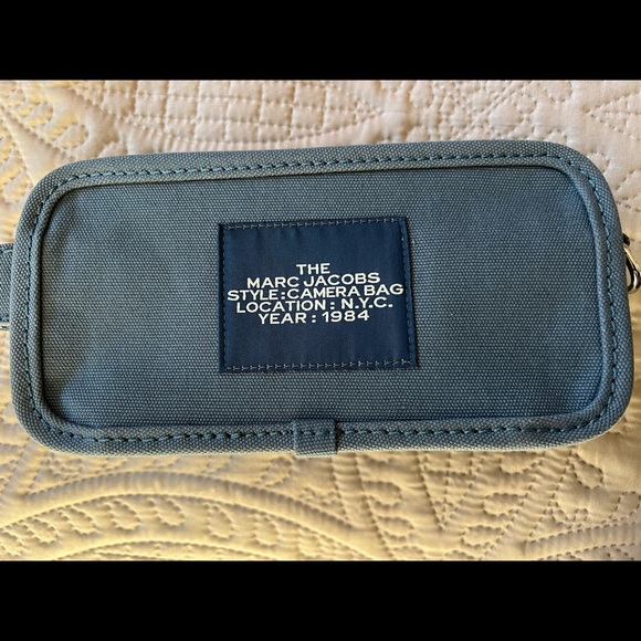 Marc Jacobs Camera Bag - Picture 2 of 7